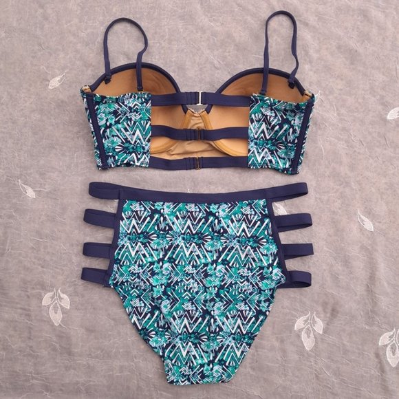 TART SWIMWEAR - Picture 2 of 4